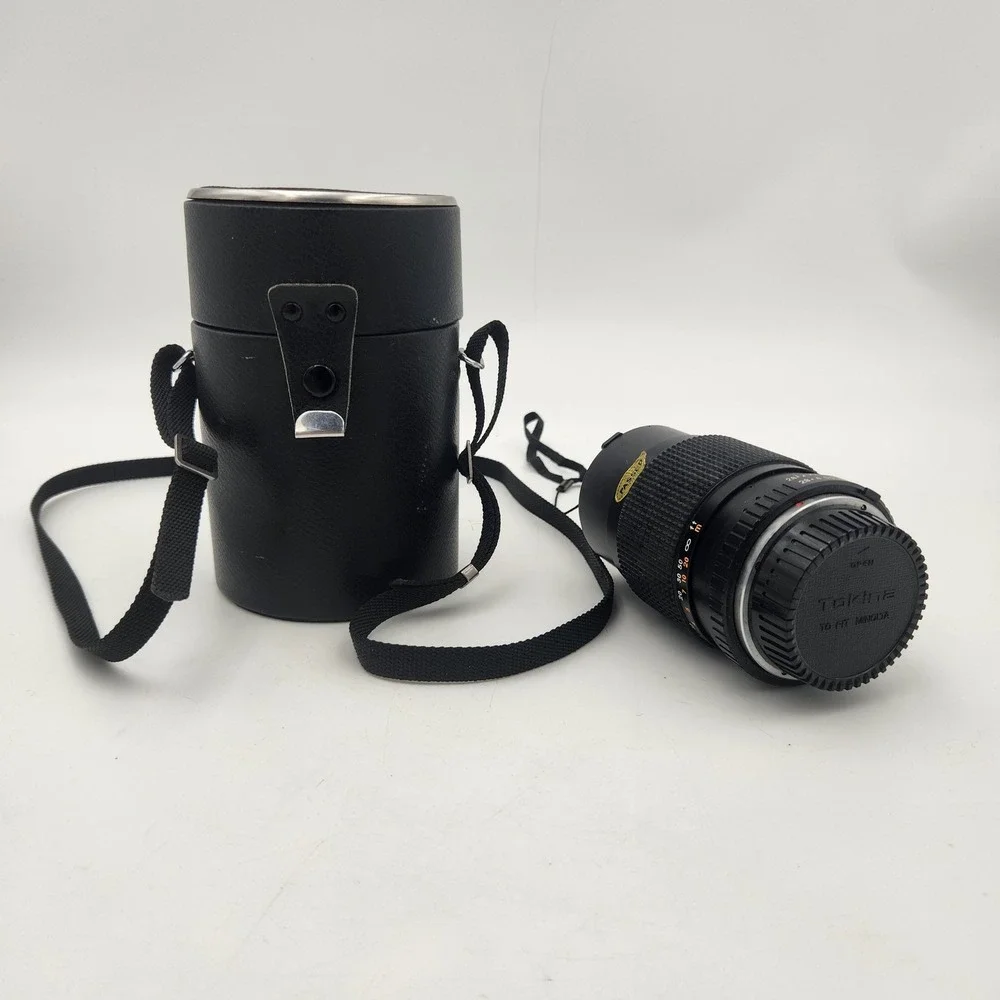 Tokina 135mm f2.8 Auto MC Telephoto Lens for Minolta with‎ Hard Case 817180